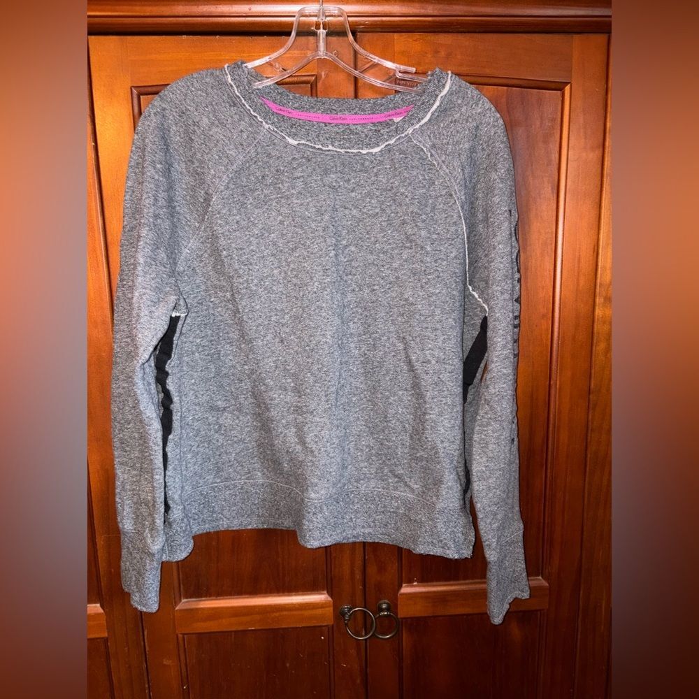 Calvin Klein Heather Gray Women's Sweatshirt #1583